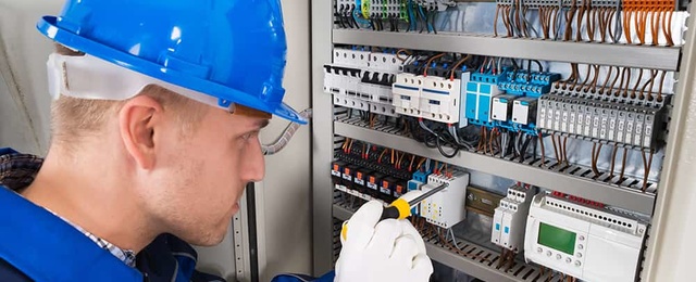 Elektroniker für Energie- und Gebäudetechnik (m/w/d) bei Elektro Schertl GmbH in Edelsfeld