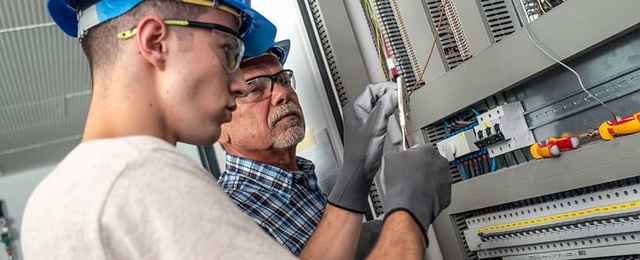 Ausbildung bei Elektro Schertl GmbH in Edelsfeld