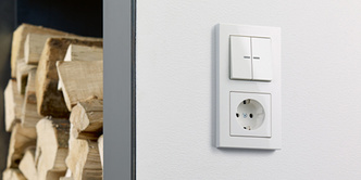JUNG KNX Taster F 10 bei Elektro Schertl GmbH in Edelsfeld